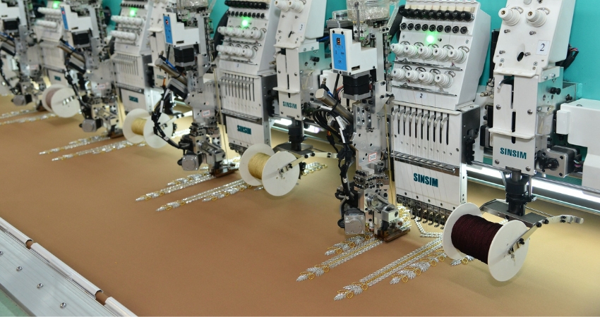 Mixed Beads, Sequins, Tufting Embroidery Machine